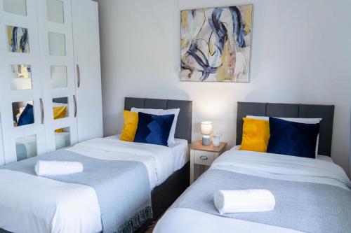 Tranquil Walsall Retreat - 4 Bedrooms gîte à louer Bloxwich