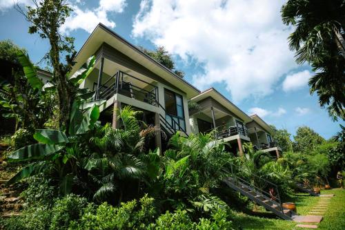 Exterior view of KAI BAE BALCONY Hills Bungalows Koh Chang