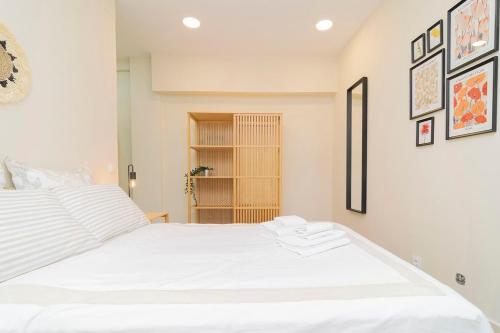 Fuerza de un Oso y elegancia en un solo espacio in لافابيز