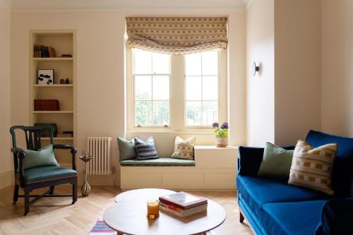 Melody Apartment, Londyn