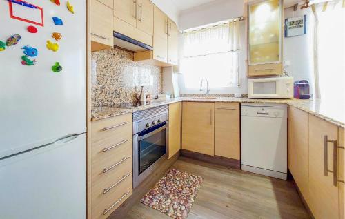 Køkken, 3 Bedroom Pet Friendly Apartment In Moncofa in Moncofar