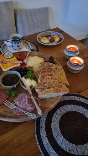 Essen und Erfrischungen, visitHOMES Faroe Islands in Leirvík
