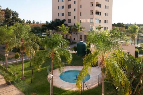 Modern and Cozy Apartment with Pool Tennis Court and Common Areas in Torre del Mar - image 4
