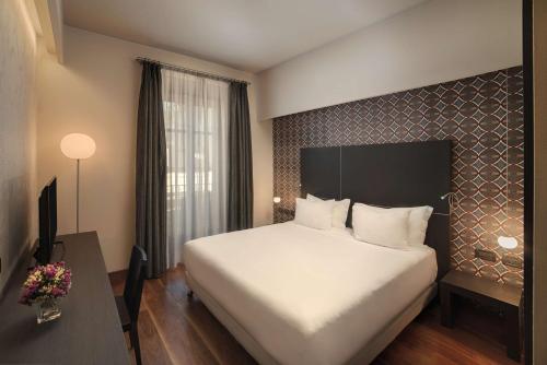 1 queen bed