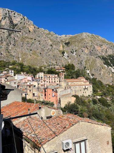 Skats, Casa vacanze di Angelo in Isnello