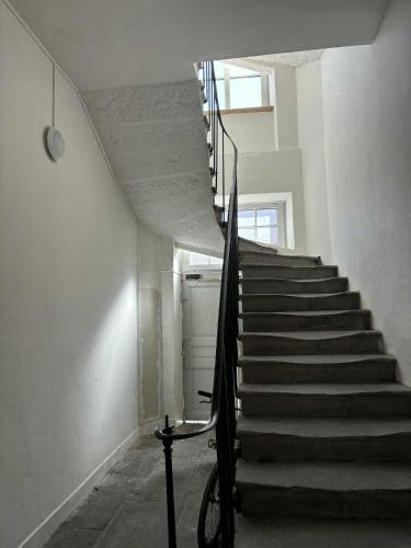 Lobby, Appartement moderne proche de l'autoroute in Combronde
