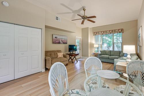 3 Mi to 5th Ave South Quiet Getaway with Garden in 東那不勒斯