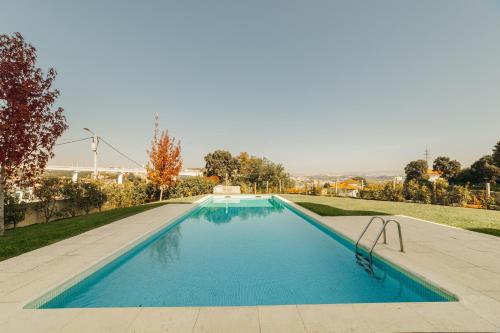 Amazing Pool Apartments by Vacationy 1
