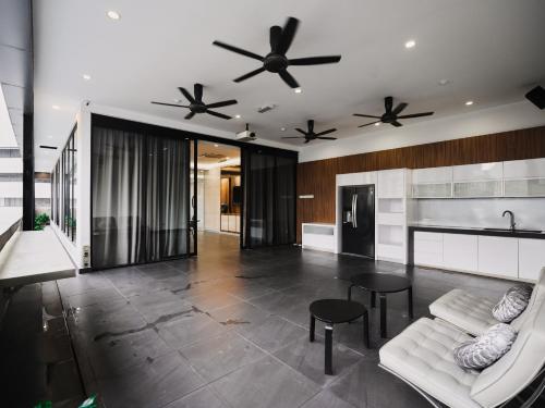 Meeting room / ballrooms, Eco Roomy Hotel near Chan Sow Lin MRT Station