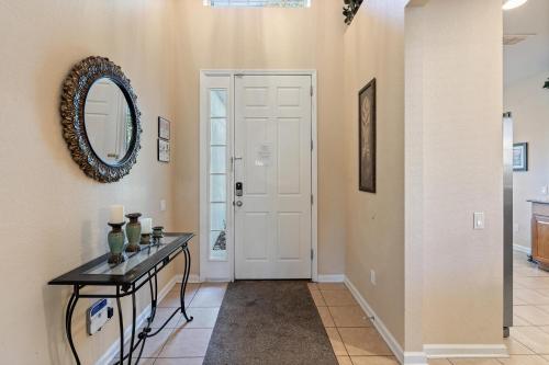 Palm Grove Retreat - image 5