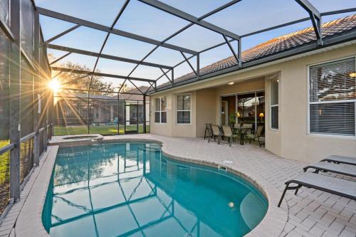 Palm Grove Retreat - image 6