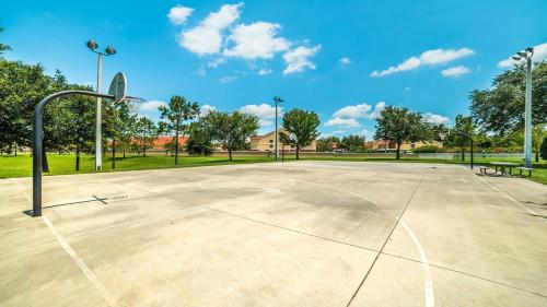 Palm Grove Retreat - image 7