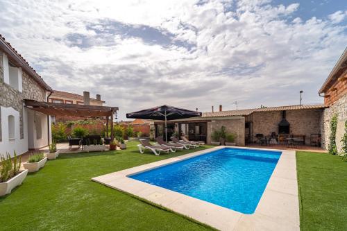 Iekārtas, La Casa de Mi Madre casa rural con piscina in La Parrilla