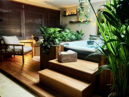 Trinidad Vibes - Suite and Spa - Location saisonnière - Aire-sur-la-Lys