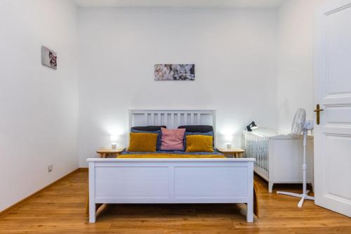 Pat & Mat Apartment - image 7