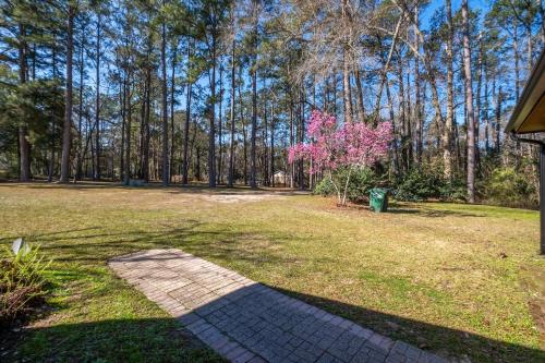 Nature Lover's Dream Home in Lloyd