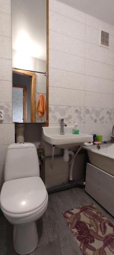 ห้องน้ำ, Сдам 2-х комнатную квартиру in ชอสตกา