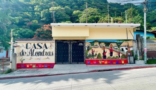 Casa de Alondras, Panajachel