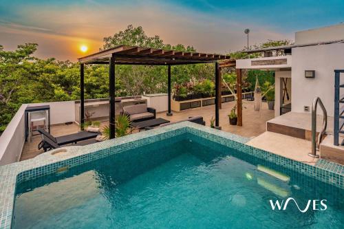 Great Located Spacious 2 BR Apartment with Amazing Terrace by Waves Management