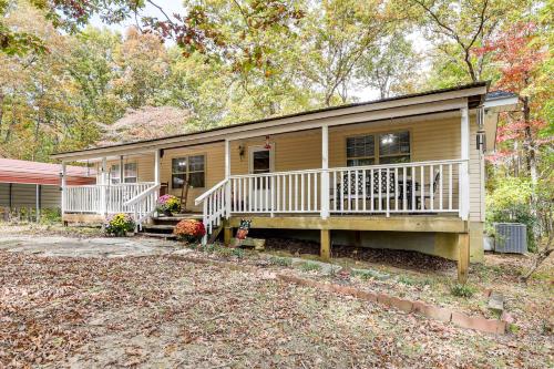 Families Welcome! Home w/ Fire Pit in Soddy-Daisy in Soddy Daisy (TN)