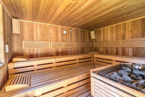 400 négyzetméteres, 9 hálószobás Villa 5 fürdőszobával Terricciola területén (AwesHome - Villa San Martino) in Chianni