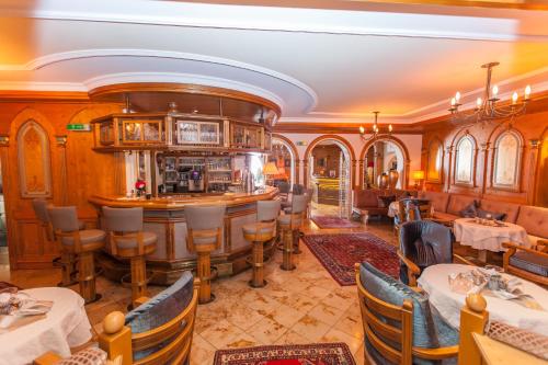 Hotel Schlosshof – Ischgl, MO