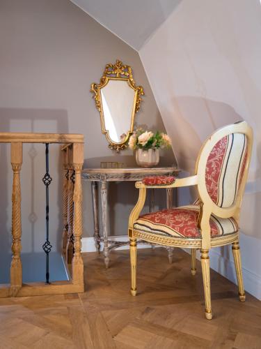 Lovelace Suites Bruges by Threads of Time Hotel