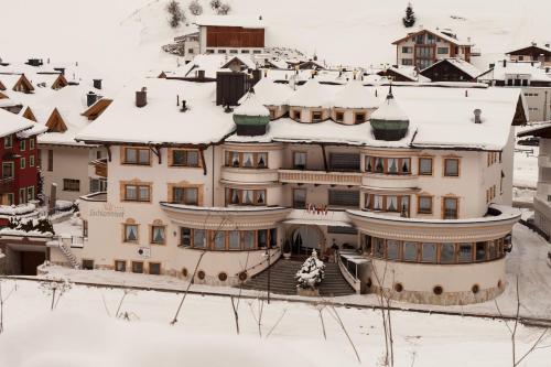 Hotel Schlosshof – Ischgl, MO