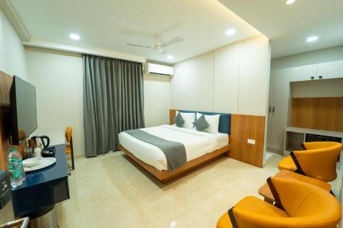 room detail thumbnail 0