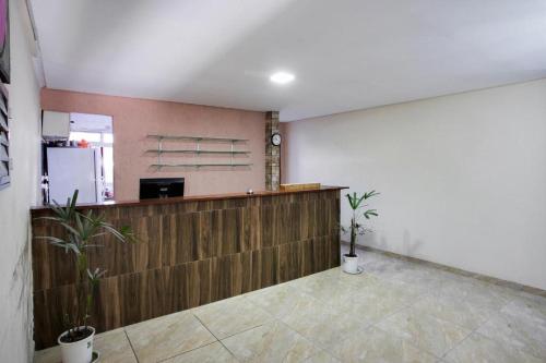 Lobby, Hotel Boneville Santo Amaro - 850 m do Metrô Largo Treze - Promoção Ano Novo Com 60 OFF (Hotel Boneville Santo Amaro - 850 m do Metro Largo Treze - Promocao Ano Novo Com 60 OFF) in São Paulo