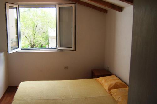 Apartments with parking space Murter - 5089 - image 5