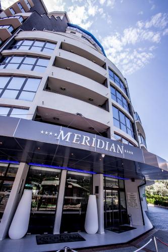 Smartline Meridian Hotel - 출입구