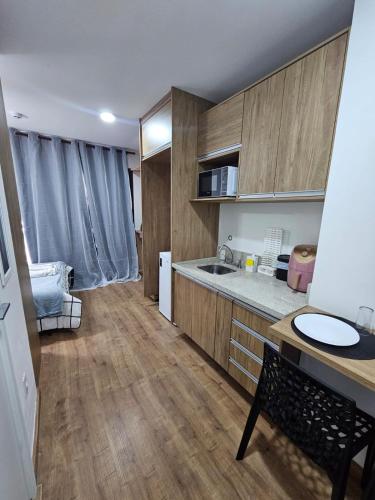 Kitchen, Wood One - Apto com varanda e Facil acesso ao Metro e Expo Imigrantes near Praça Kalil Alle Mamede