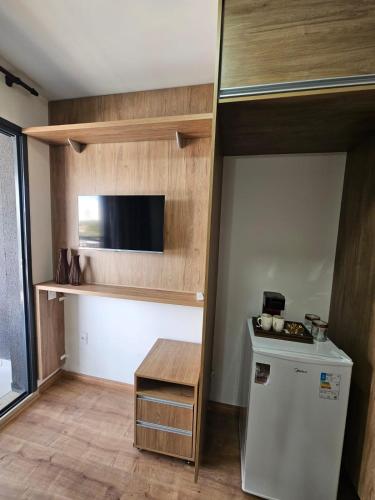 Facilities, Wood One - Apto com varanda e Facil acesso ao Metro e Expo Imigrantes near Praça Kalil Alle Mamede