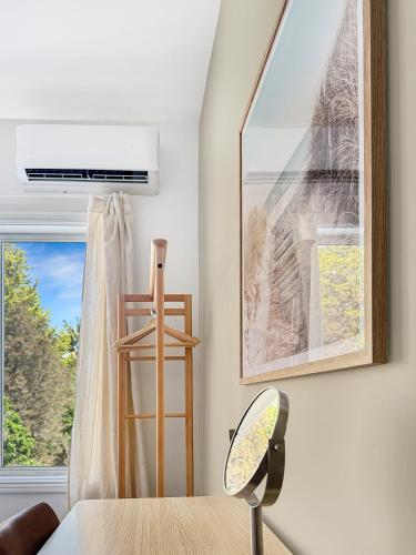 Executive Serviced north Sydney City pad - image 5