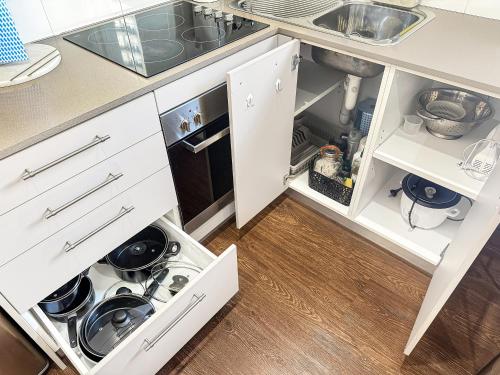 Executive Serviced north Sydney City pad - main image
