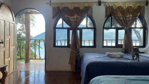 ELOA Atitlan in San Marcos La Laguna