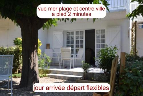 villa vue mer plage a pied 2 minutes internet parking - Location saisonnière - Fleury