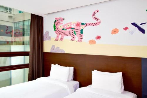 room detail thumbnail 0