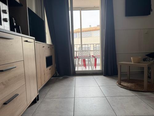 Studio Cosy entre port et mer Cap Agde near Vieux Agde