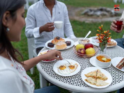 Food and beverages, Moustache Bir in Palampur