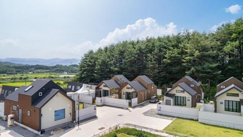 Private Emotional Stay Gangneungchae in Jumunjin-eup