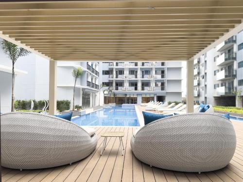 Swimming pool, Savea Bay City Manila near City of Dreams Manila