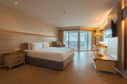 room detail thumbnail 0