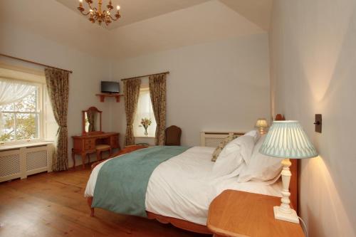 Corrib House Guest Accommodation - image 10