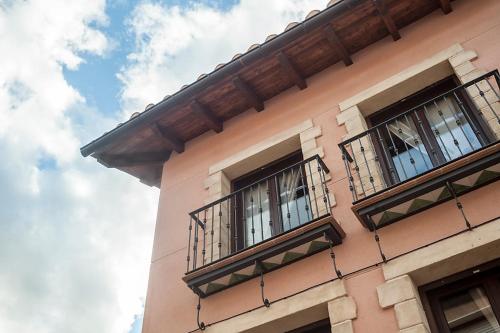 Apartamentos Rurales Millan - image 6