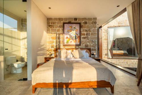 Villa StoneCastle Canggu - image 5