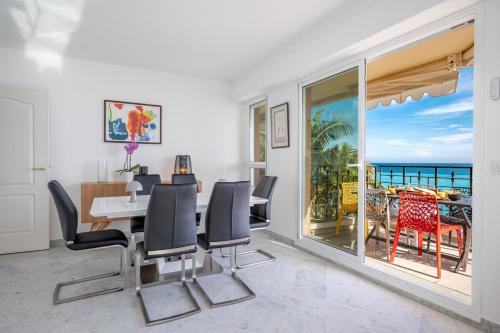 Le COQ Bleu d'Azur- Piscine - Parking - AC -WIFI in 芒通