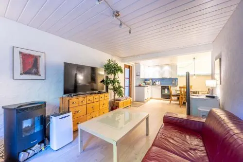 Large Apartment In The Vacation Center Whirlpool in Diemtigen, Schweiz