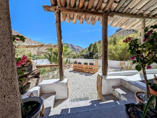 Casa Satori Country House & Pool Sleeps 8 in El Contador